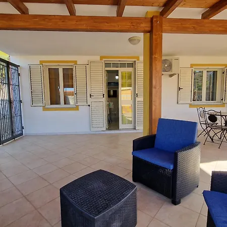 Nyaraló Casa Flavia *